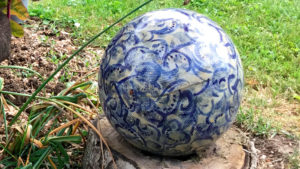 Boule de jardin grès